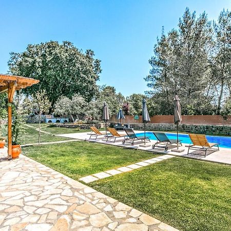 Filia Stone Villa Gouvia Exterior foto