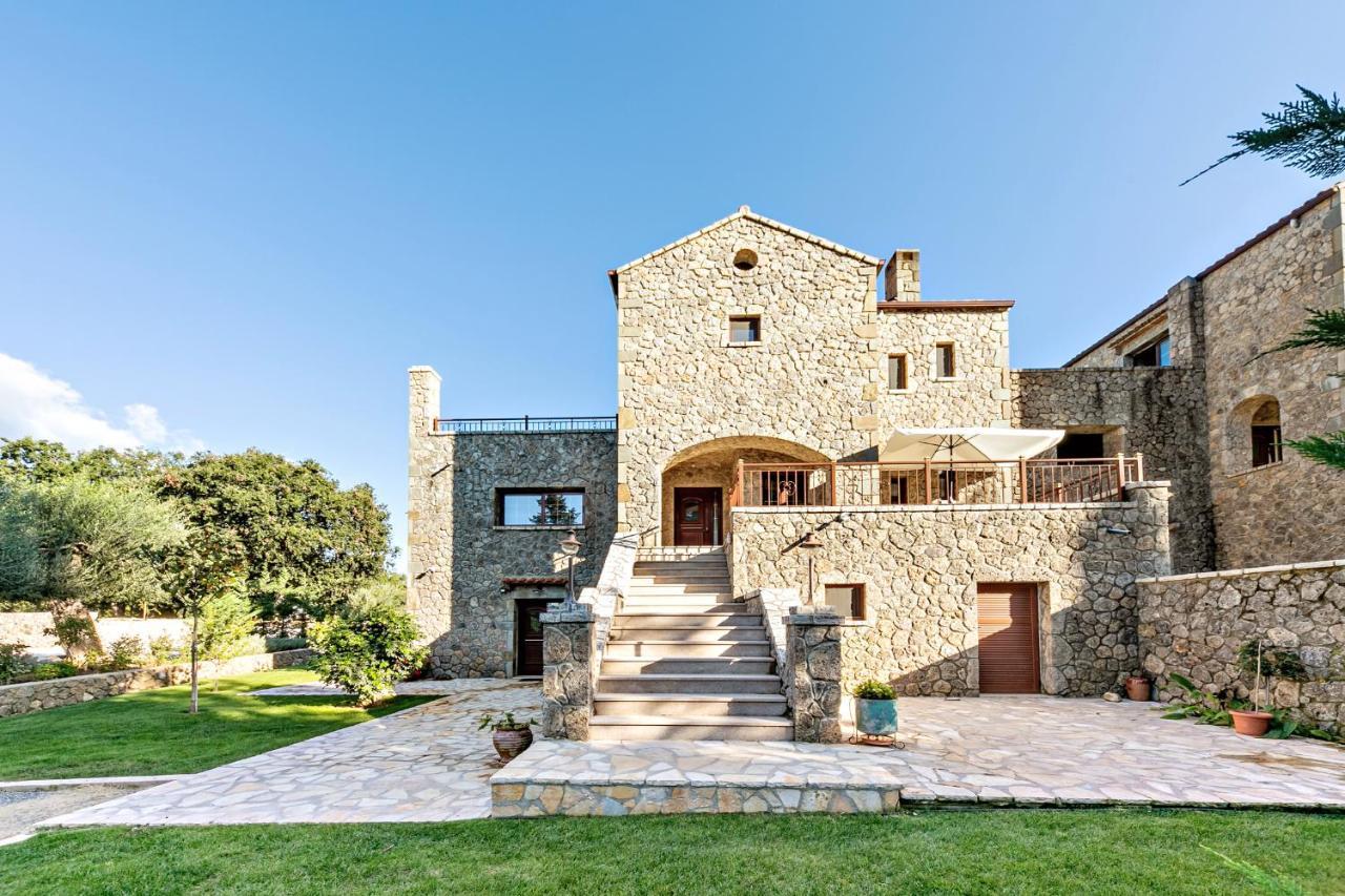 Filia Stone Villa Gouvia Exterior foto