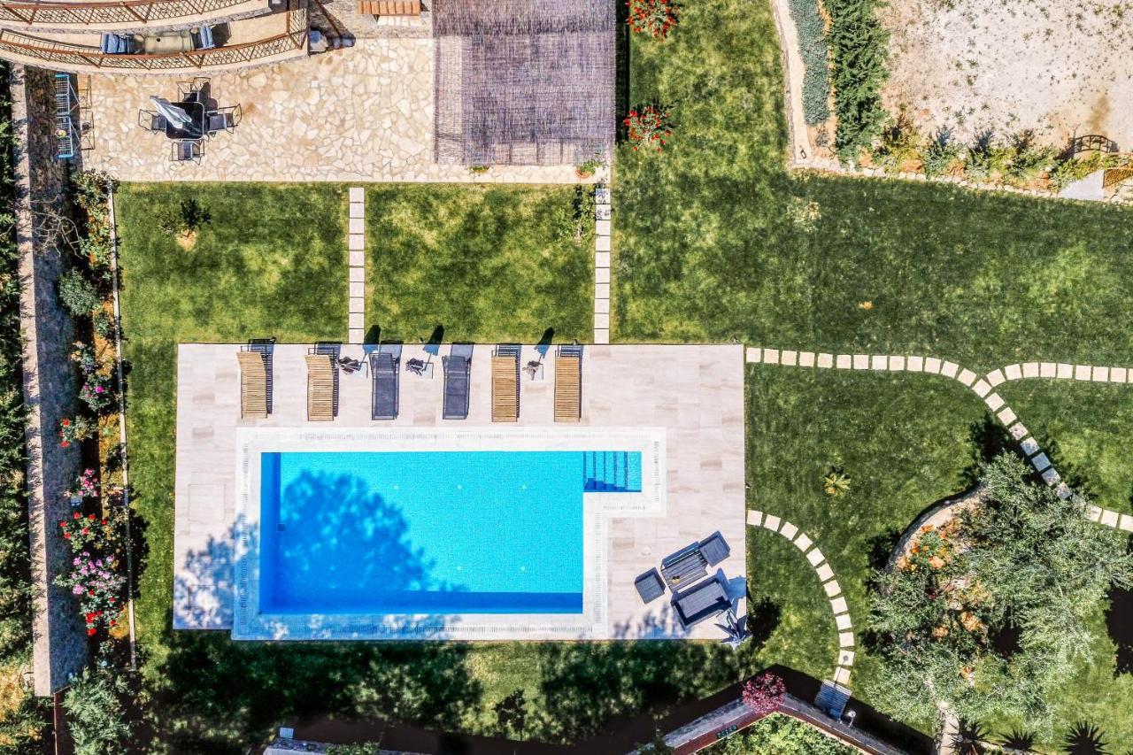 Filia Stone Villa Gouvia Exterior foto